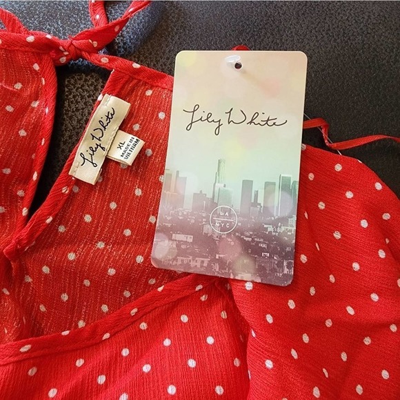 Lily White peplum tiered polka dot shirt size XL NEW - Picture 5 of 6